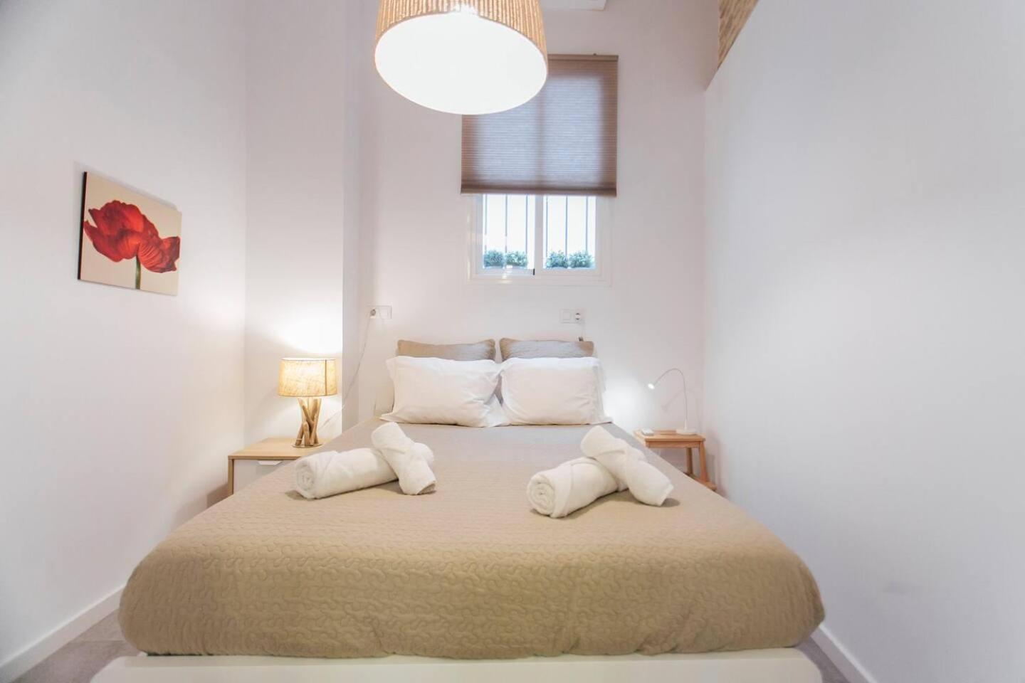 Amplio Apartamento De Diseno Precioso De Estilo Sevillano En Pleno Centro Екстериор снимка